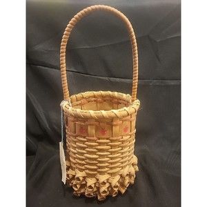 Vintage 1987 Hand Made Basket By L STREVIG ROUND WITH HANDLE With Apples